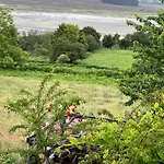De Pascualin Con Jardin Privado En Ortigueira * א-קורוניה