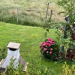 De Pascualin Con Jardin Privado En Ortigueira דירה א-קורוניה
